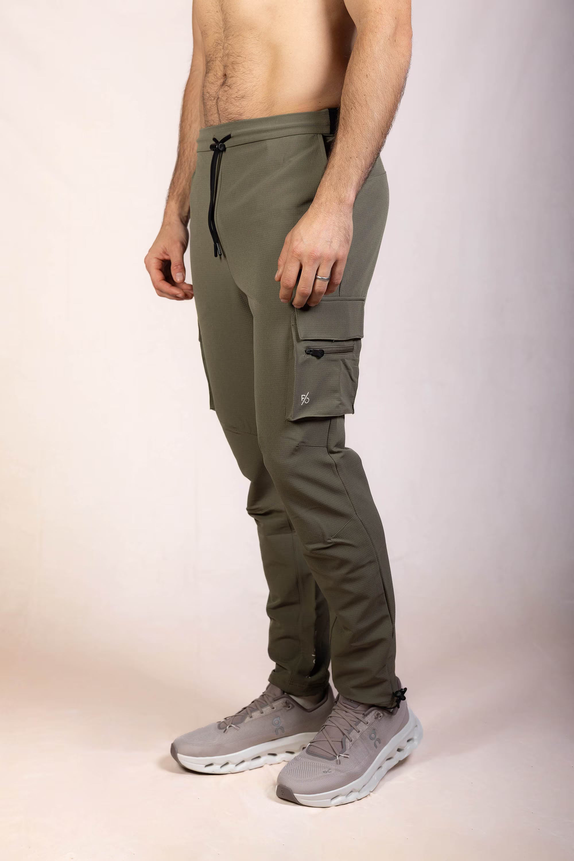 PRO | ORA men’s combat in Smoke Olive, product detail image