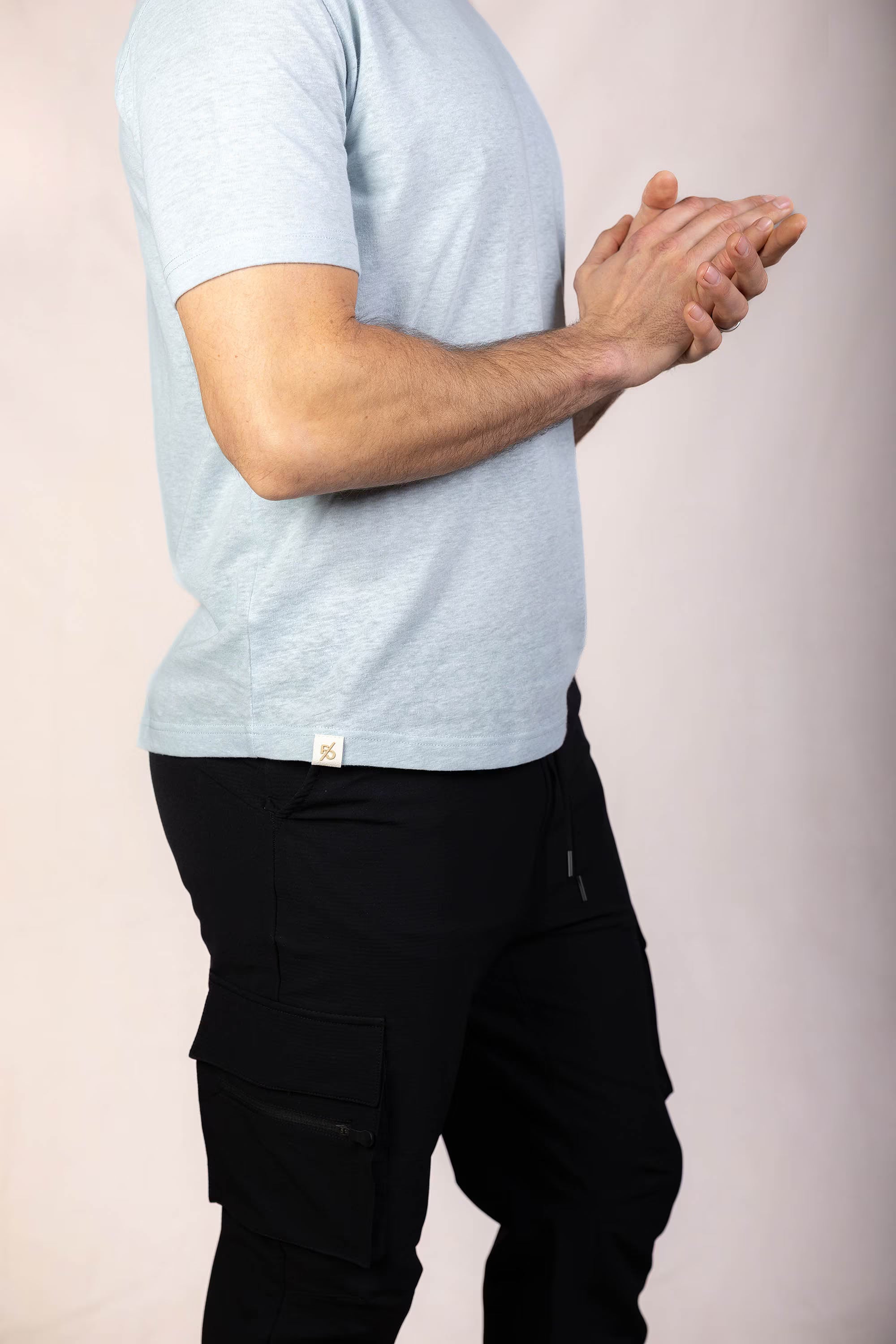 PRO | ORA men’s the linen t-shirt in Blue Porcelain, product detail image