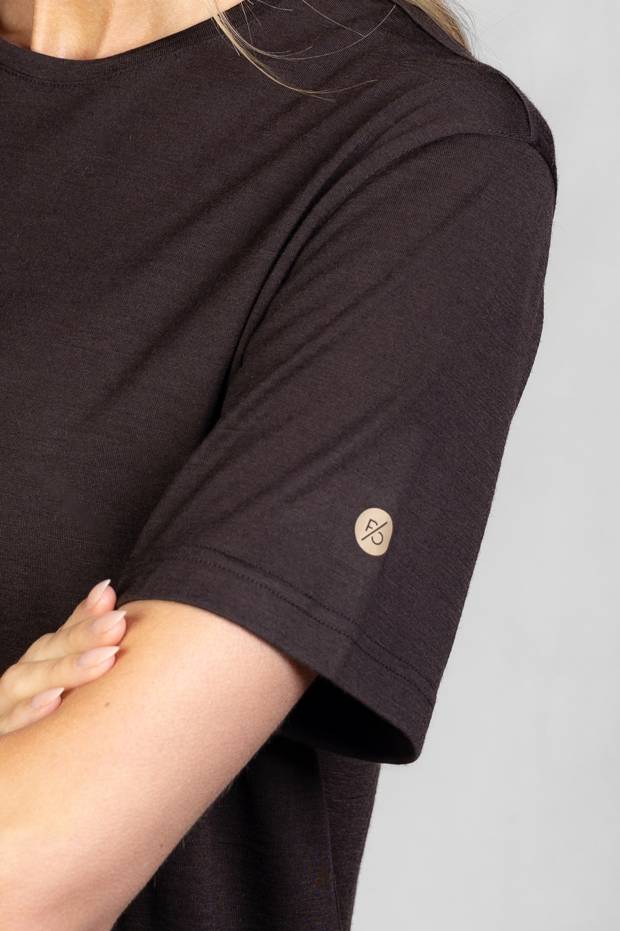 Women's Merino T-Shirt in Dark Espresso #Colour_Dark Espresso