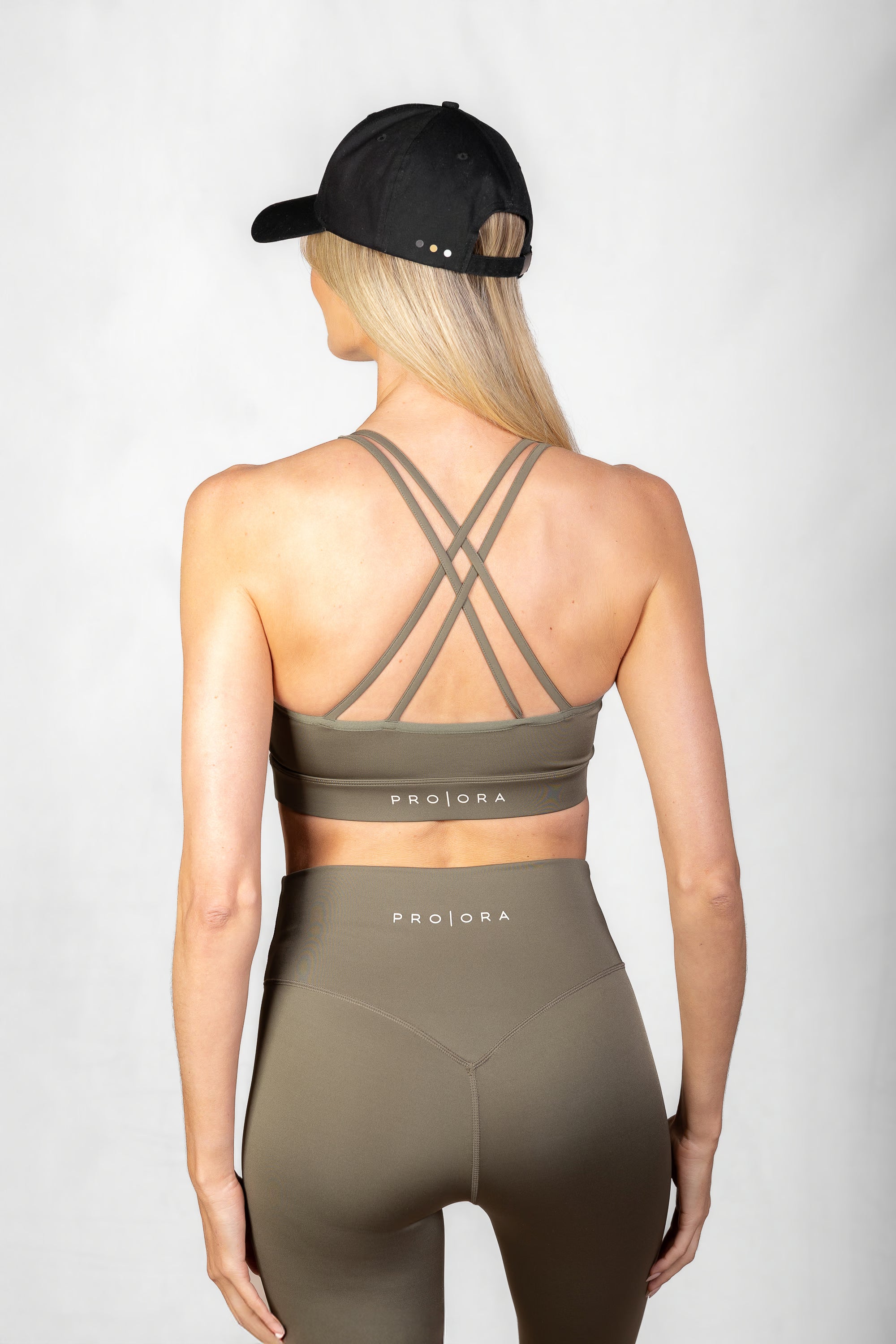 Women's Proformance Cross Back Sports Bra in Olive Smoke #Colour_Olive Smoke