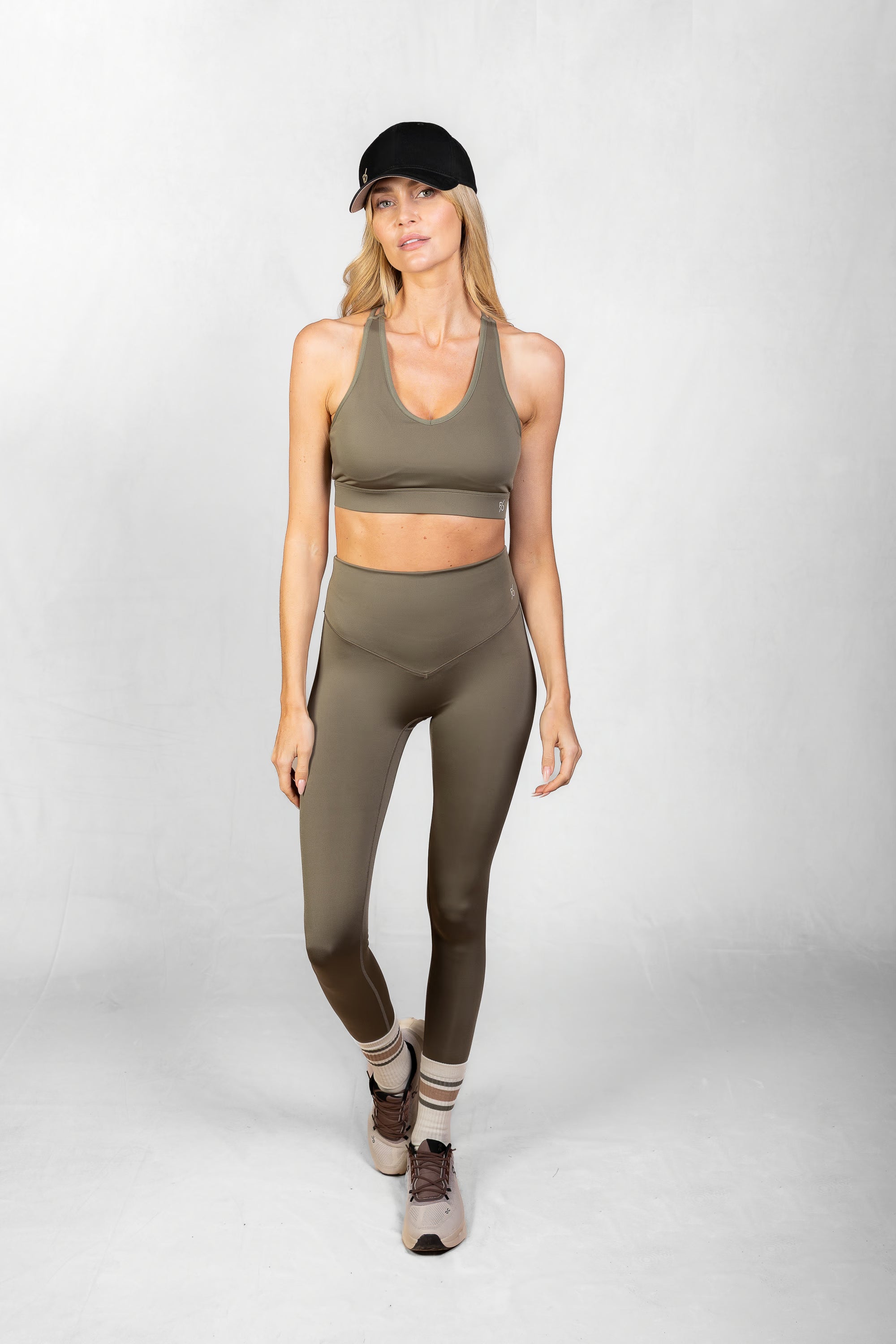 Women's Proformance Cross Back Sports Bra in Olive Smoke #Colour_Olive Smoke