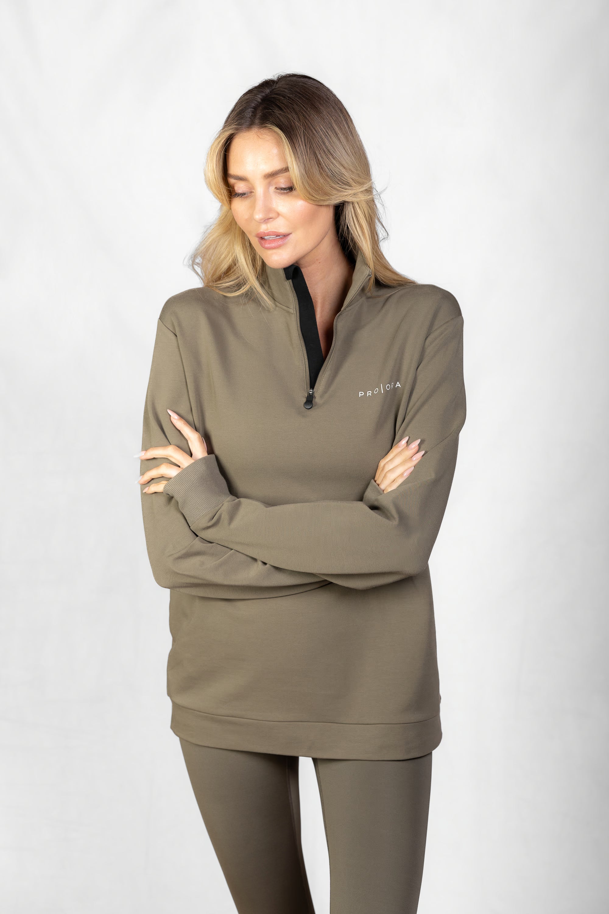 Women's Aura 1/4 Zip Sweatshirt in Olive Smoke #Colour_Olive Smoke