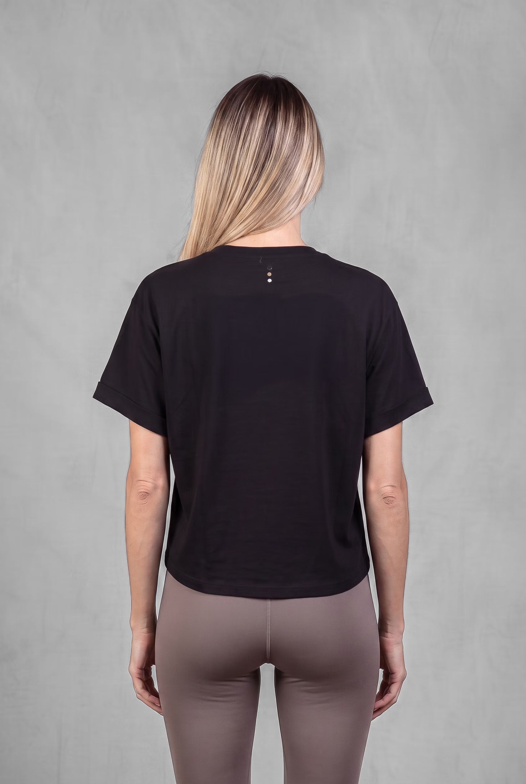 Atrium Fitness X PRO | ORA Women's Box T